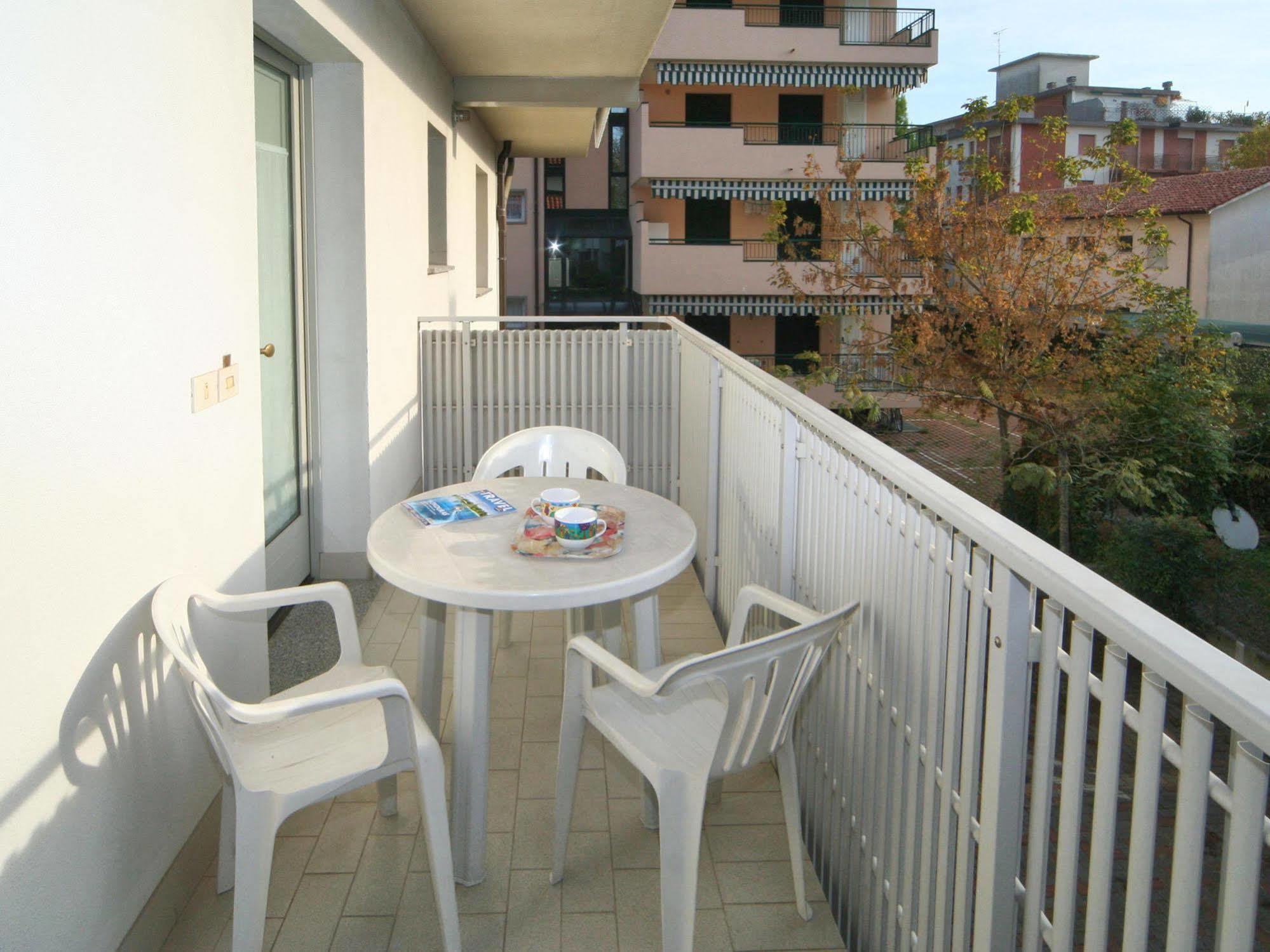 Vera Apartment